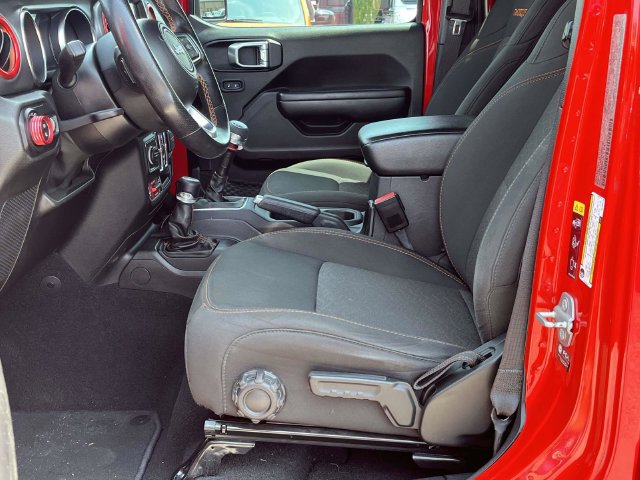 Certified 2021 Jeep Gladiator Mojave AWD/4WD image 13