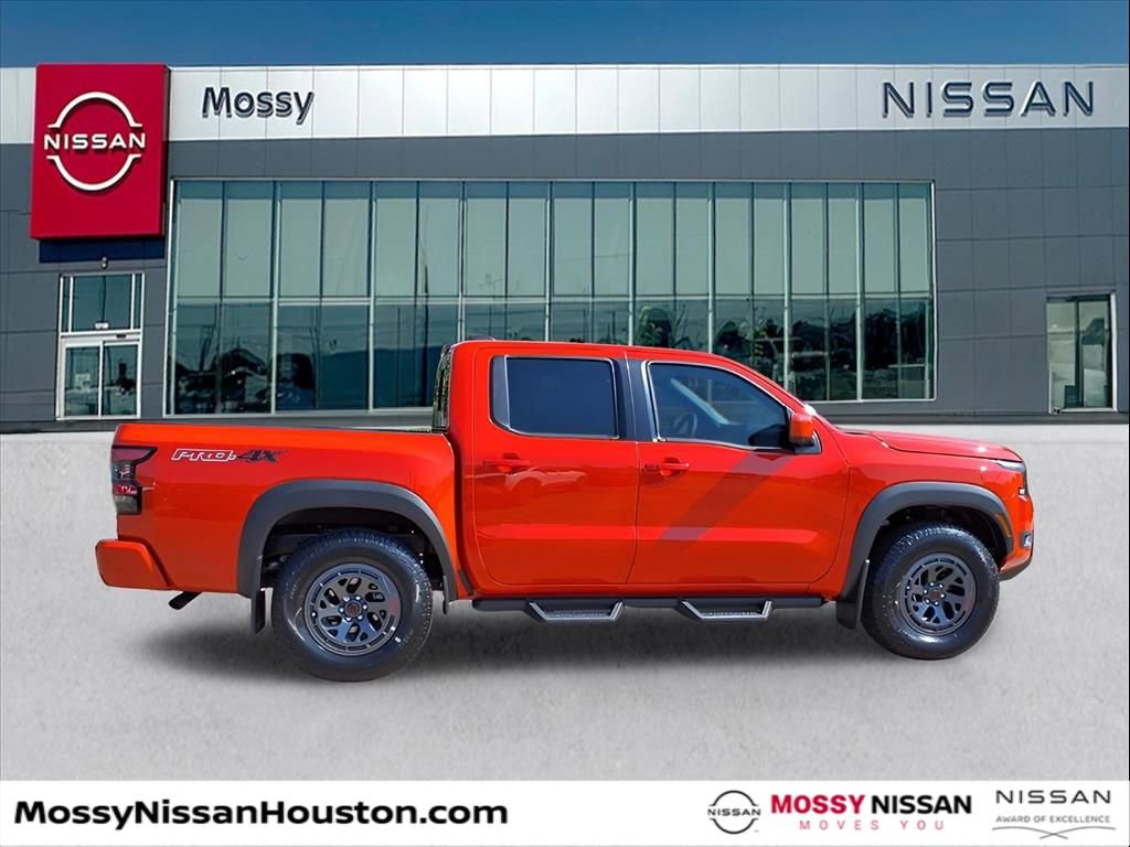 New 2026 Nissan Frontier PRO-4X w/ Pro-4x Convenience Package image 7