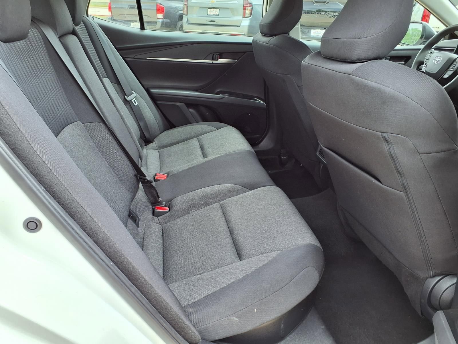 Used 2025 Toyota Camry LE FWD image 19