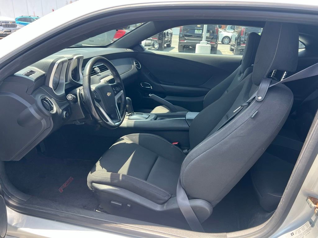 Used 2013 Chevrolet Camaro LT RWD image 10