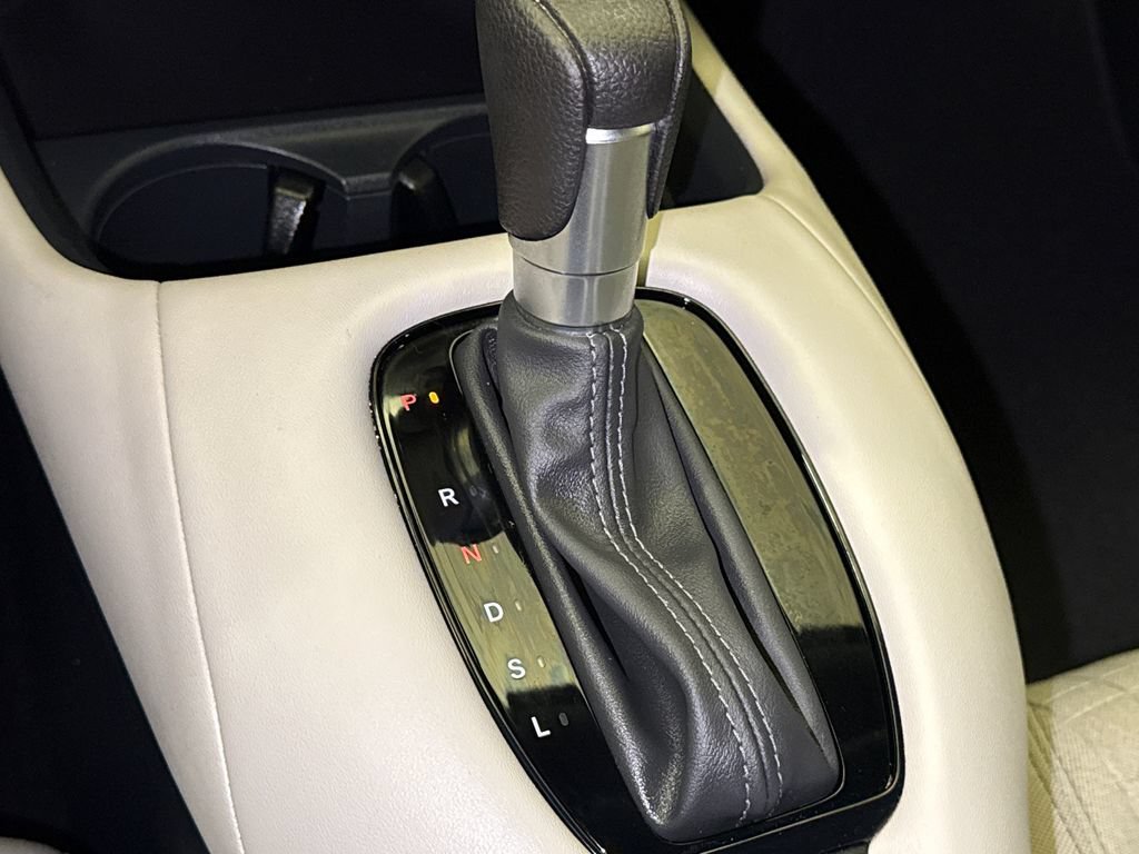 Certified 2025 Honda HR-V LX image 25