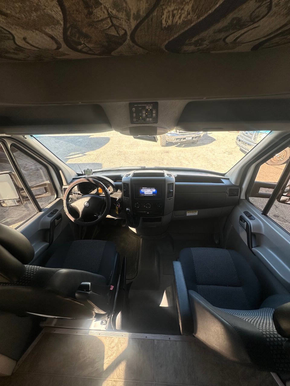 Used 2008 Dodge Sprinter 3500 image 19