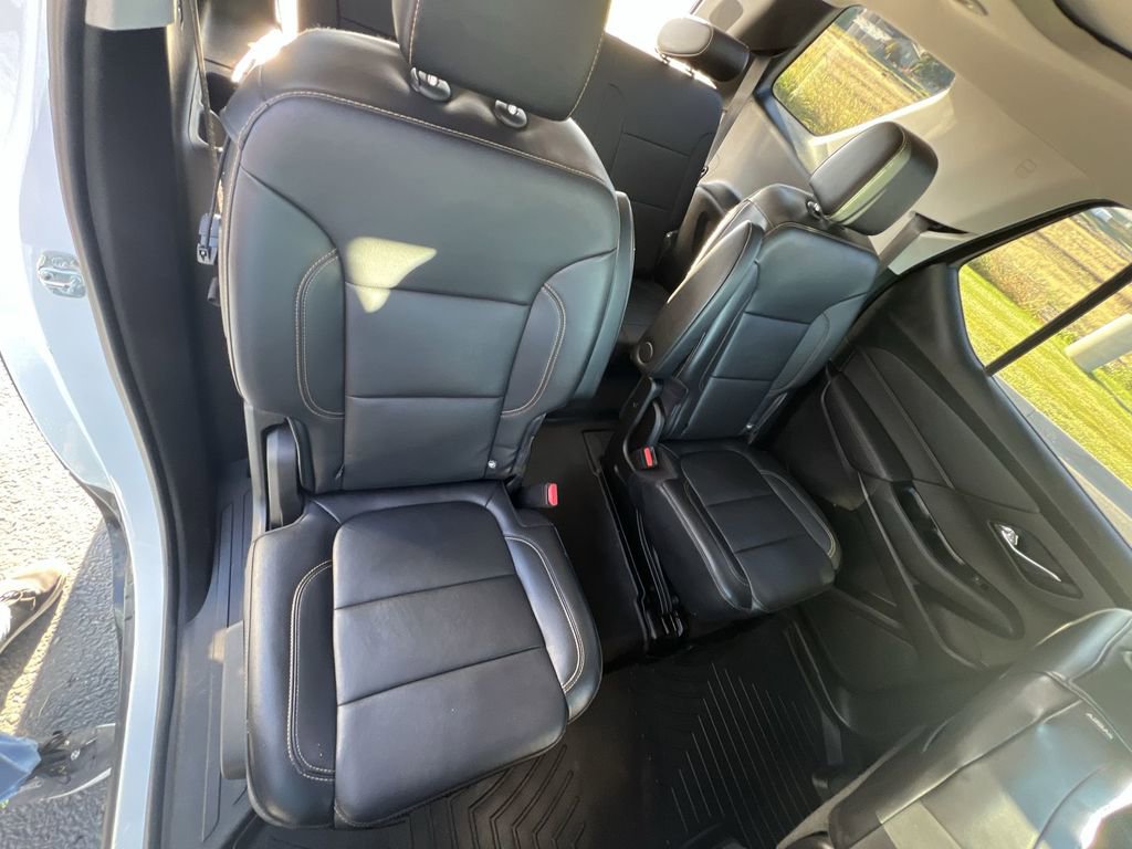Used 2019 Chevrolet Traverse RS w/ LPO, Floor Liner Package image 28