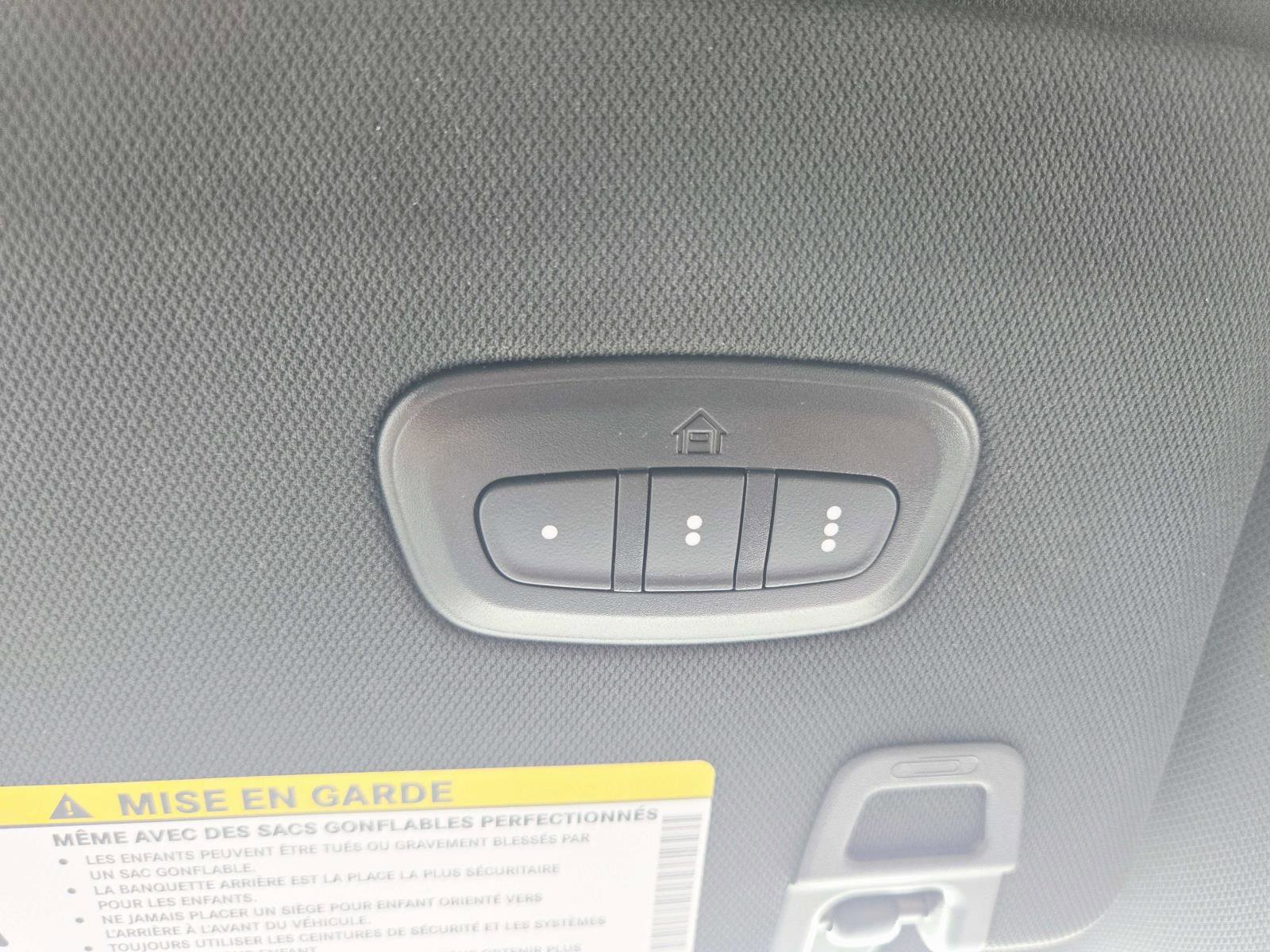 Used 2024 Jeep Grand Cherokee L Limited w/ Black Appearance Package image 36