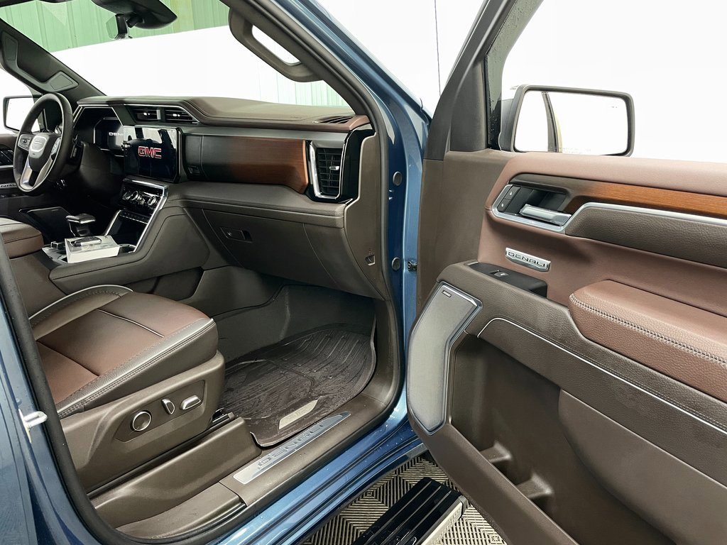Certified 2026 GMC Sierra 1500 Denali w/ Denali Reserve Package image 44