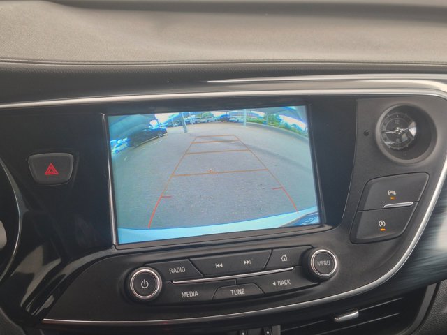 Used 2019 Buick Envision Essence FWD image 13