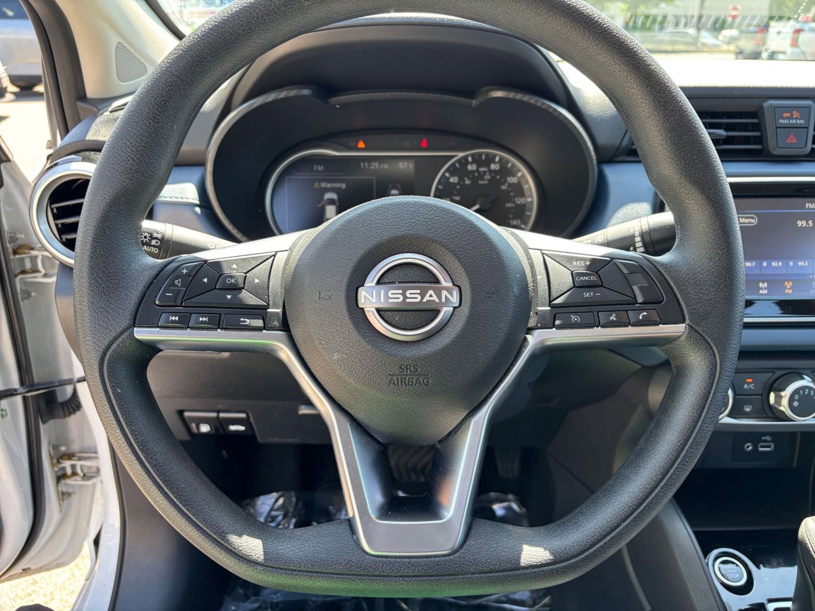 Used 2025 Nissan Versa SV FWD image 25