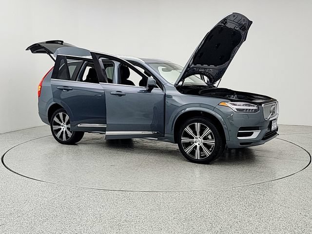 Certified 2023 Volvo XC90 T8 Plus w/ Protection Package Premier AWD/4WD image 10