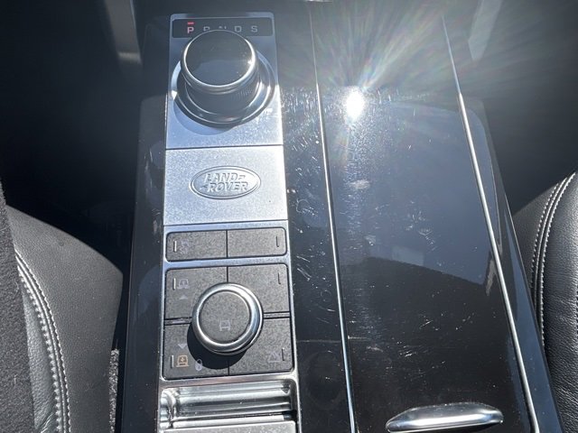 Used 2019 Land Rover Range Rover image 24