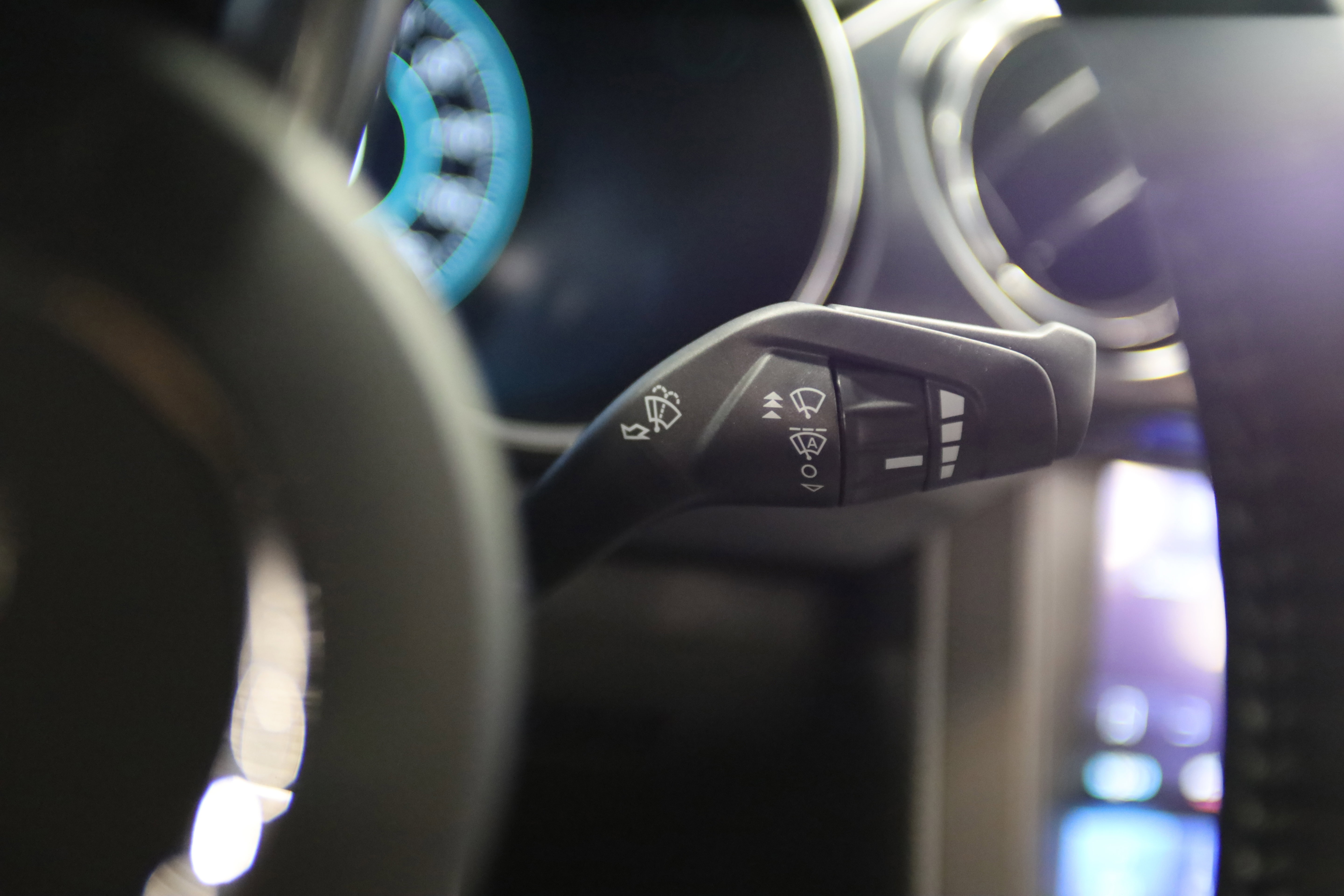 Used 2022 Ford Mustang Mach 1 RWD image 23