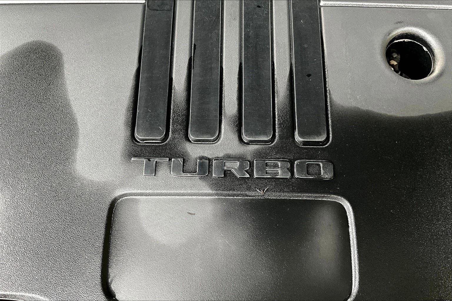 Used 2022 GMC Acadia SLT w/ Technology Package image 36