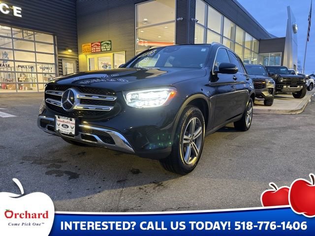 Used 2021 Mercedes-Benz GLC 300 4MATIC image 1
