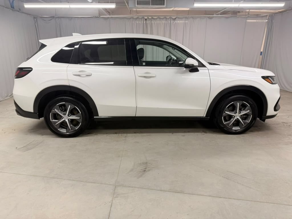 Used 2024 Honda HR-V EX-L image 13