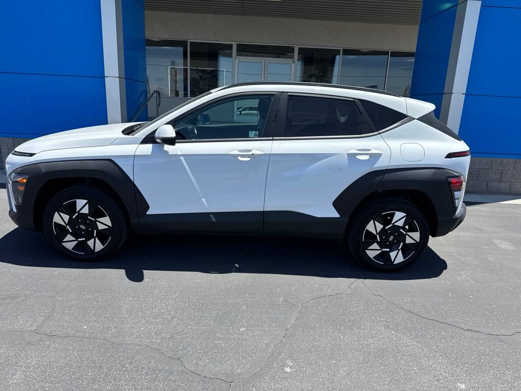 Used 2024 Hyundai Kona SEL AWD/4WD image 9