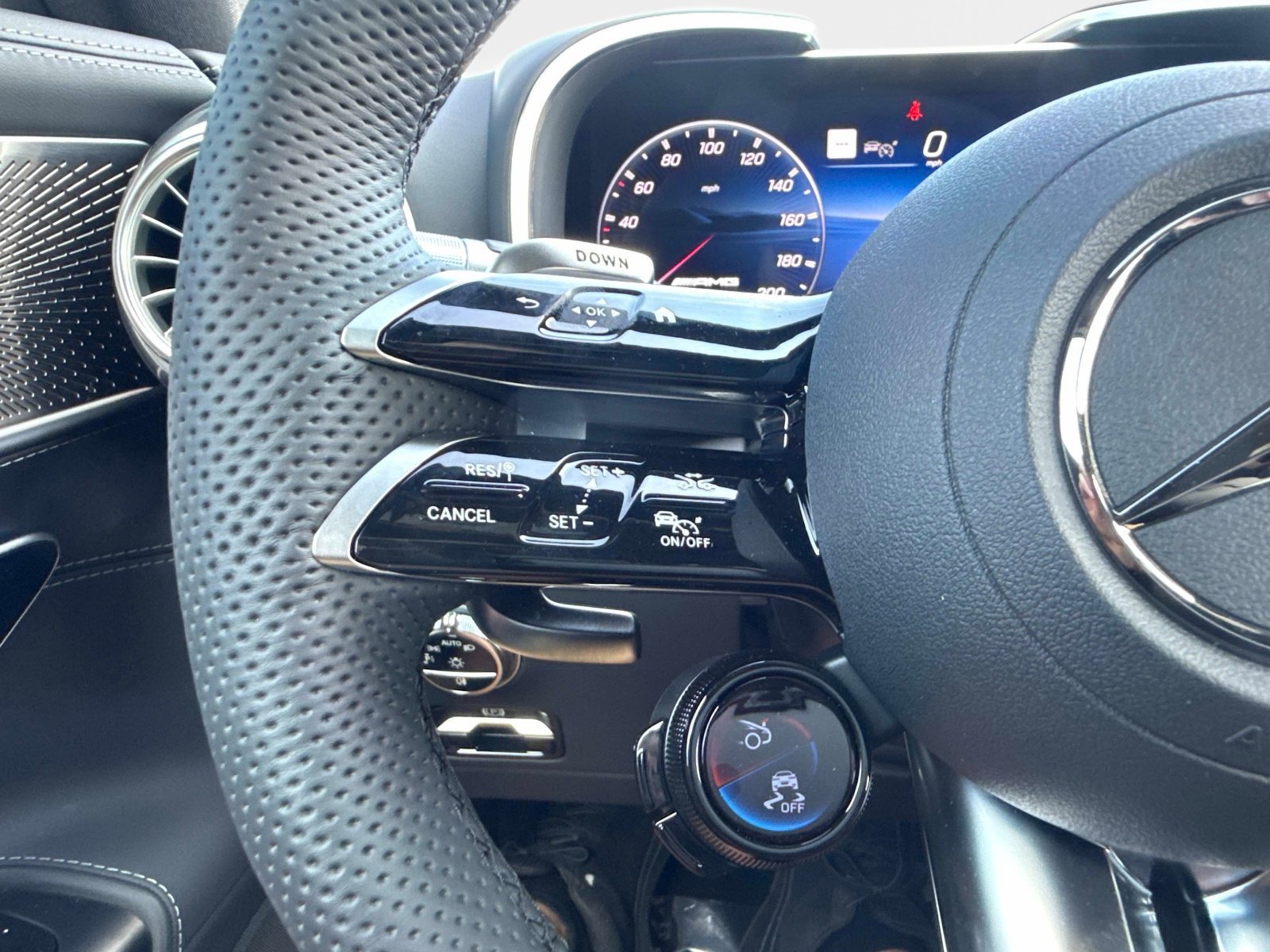 New 2026 Mercedes-Benz SL 55 AMG 4MATIC image 32