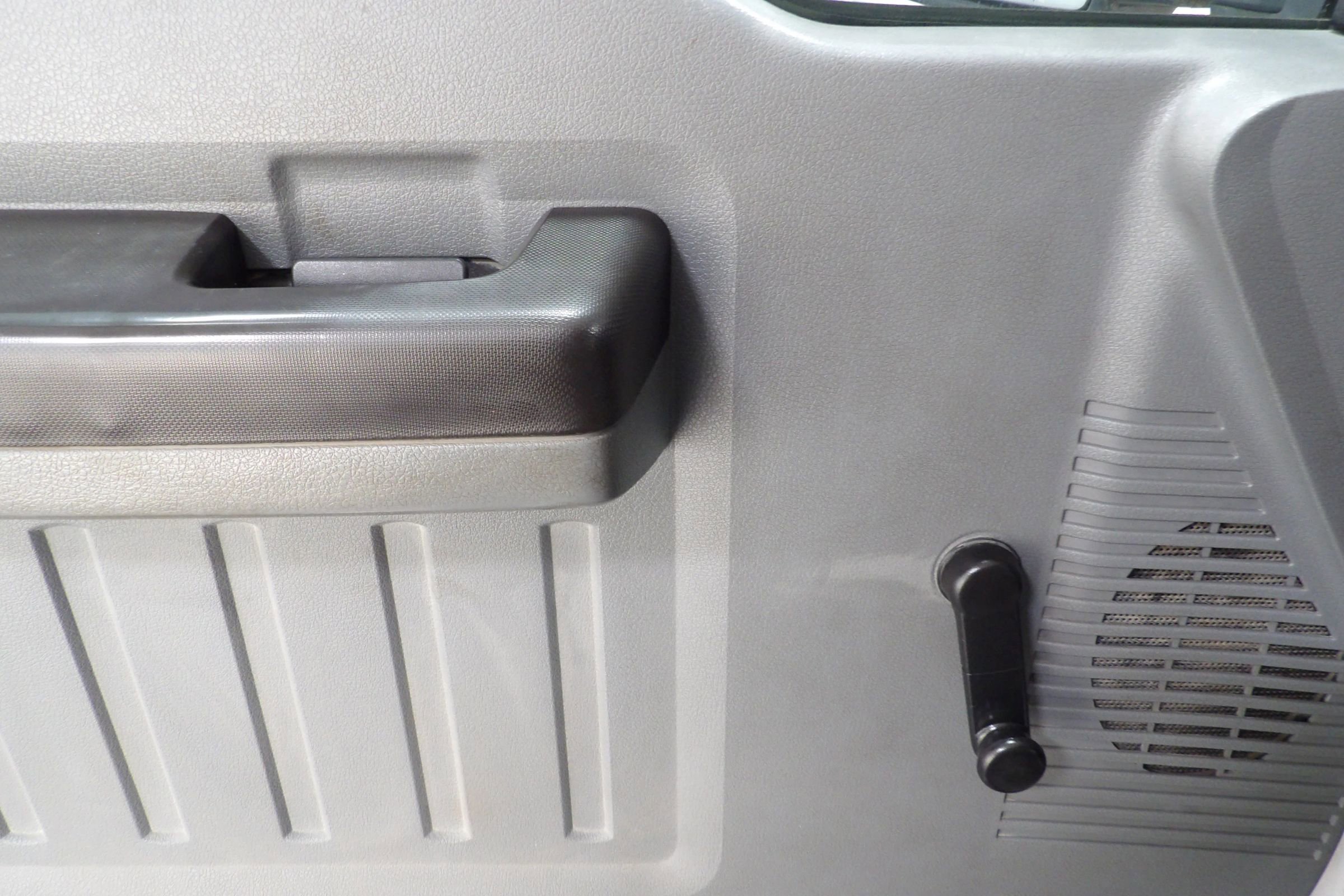 Used 2011 Ford F350 XL w/ XL Value Pkg image 8