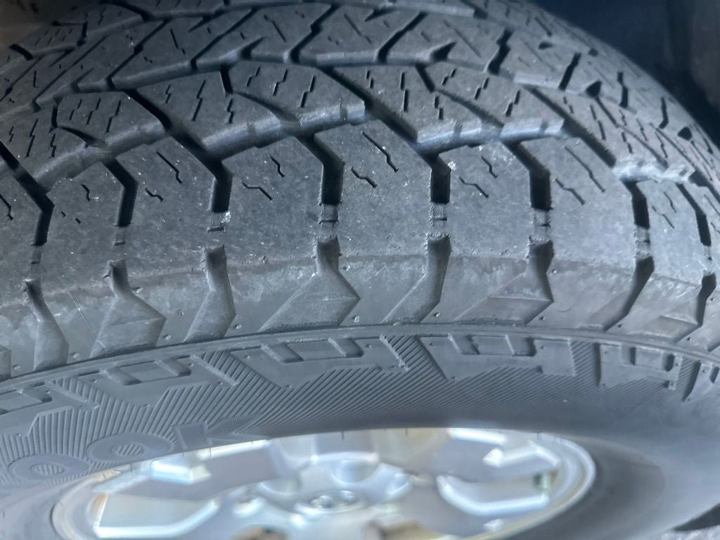Used 2015 Toyota Tacoma 4x4 Double Cab w/ TRD Off-Road Package image 10