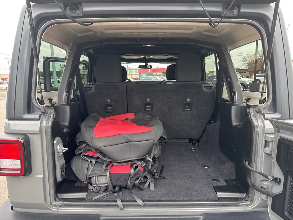 Used 2020 Jeep Wrangler Unlimited Sport image 27