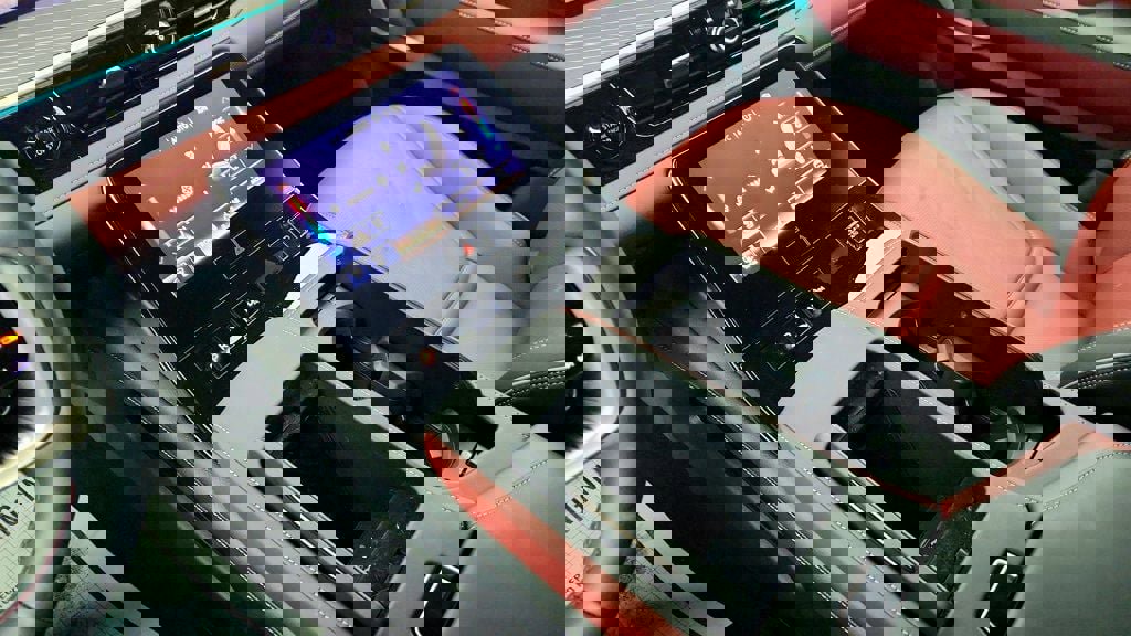 Used 2026 INFINITI QX80 Autograph w/ Premium Cargo Package image 17