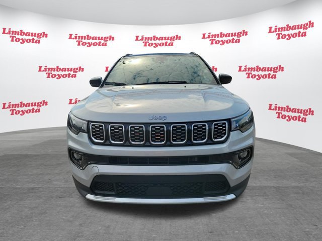 Used 2025 Jeep Compass Limited AWD/4WD image 19