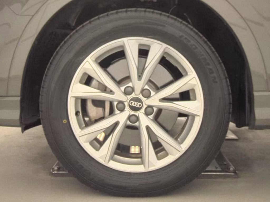 Used 2023 Audi Q3 2.0T Premium Plus AWD/4WD image 8