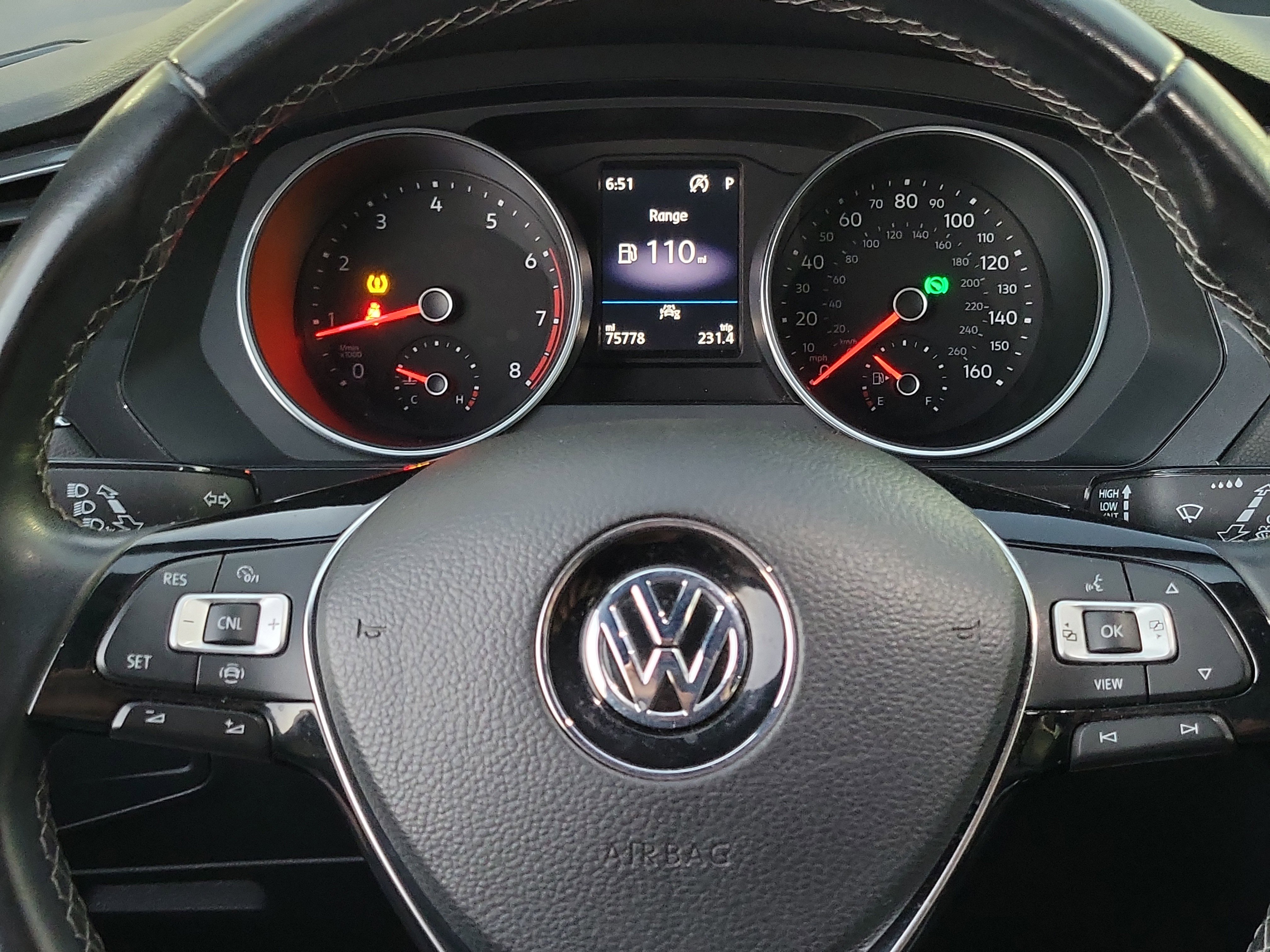 Used 2020 Volkswagen Tiguan SE R-Line image 6