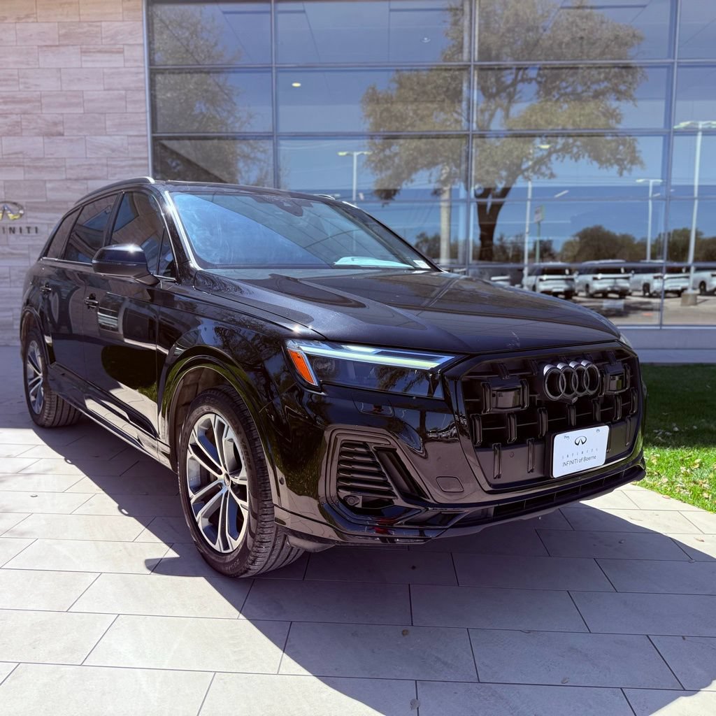 Used 2025 Audi Q7 2.0T Premium Plus AWD/4WD image 4