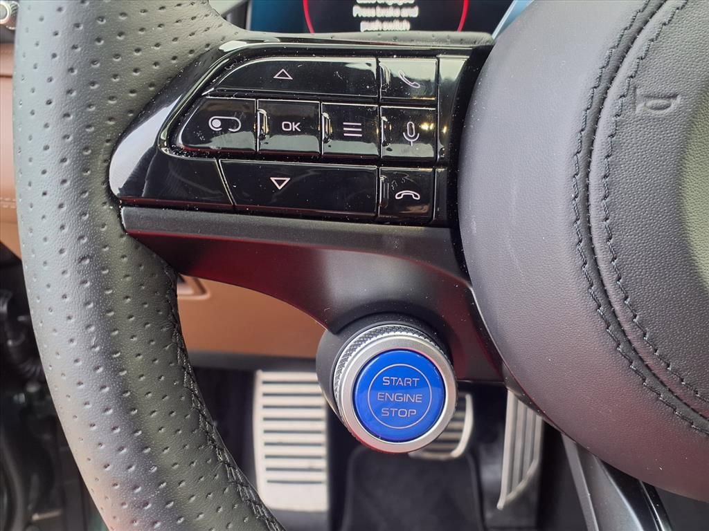 New 2026 Maserati Grecale Modena image 18