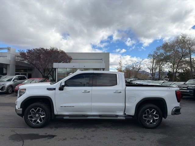 Used 2023 GMC Sierra 1500 SLT w/ SLT Premium Package image 2
