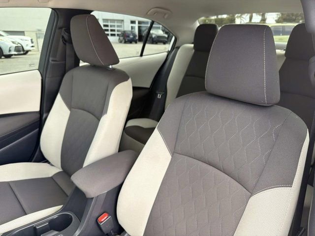 Certified 2025 Toyota Corolla LE image 10