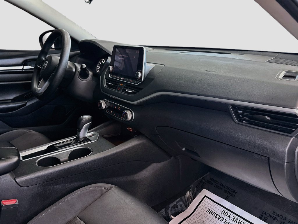 Used 2022 Nissan Altima 2.5 SV FWD image 27