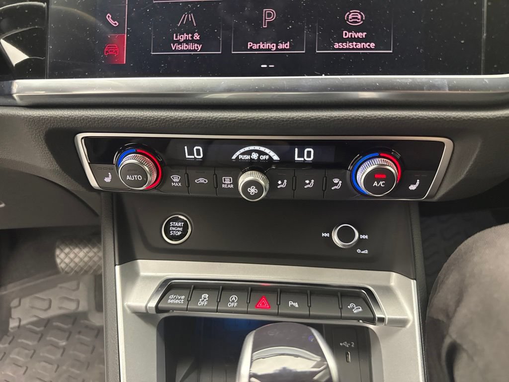 Used 2022 Audi Q3 2.0T Premium Plus AWD/4WD image 18