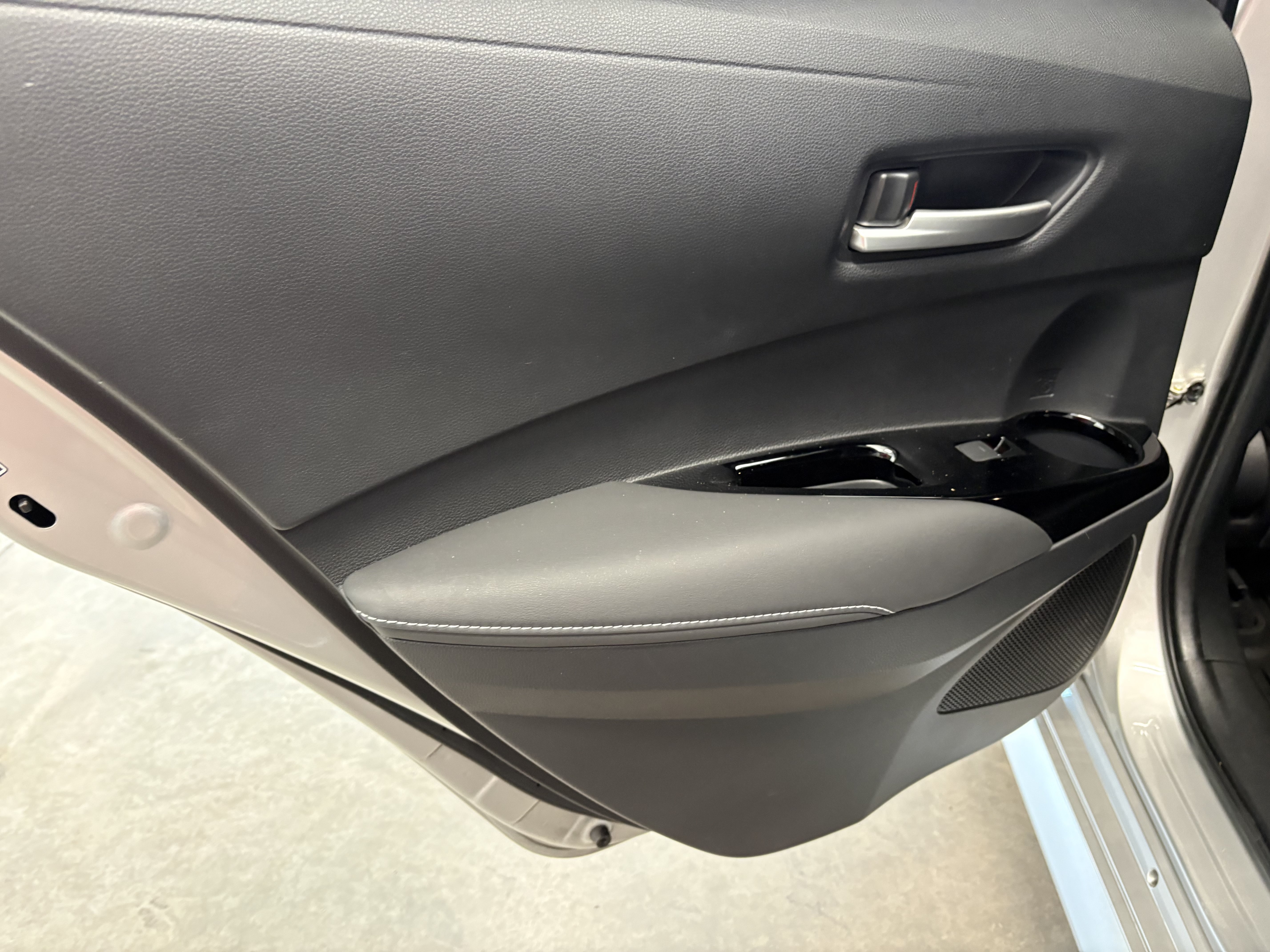 Certified 2019 Toyota Corolla SE FWD image 9