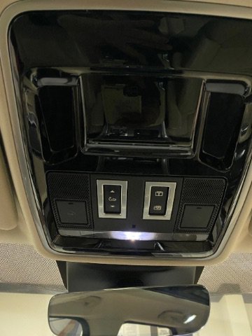 Used 2017 Land Rover Range Rover Sport HSE image 72