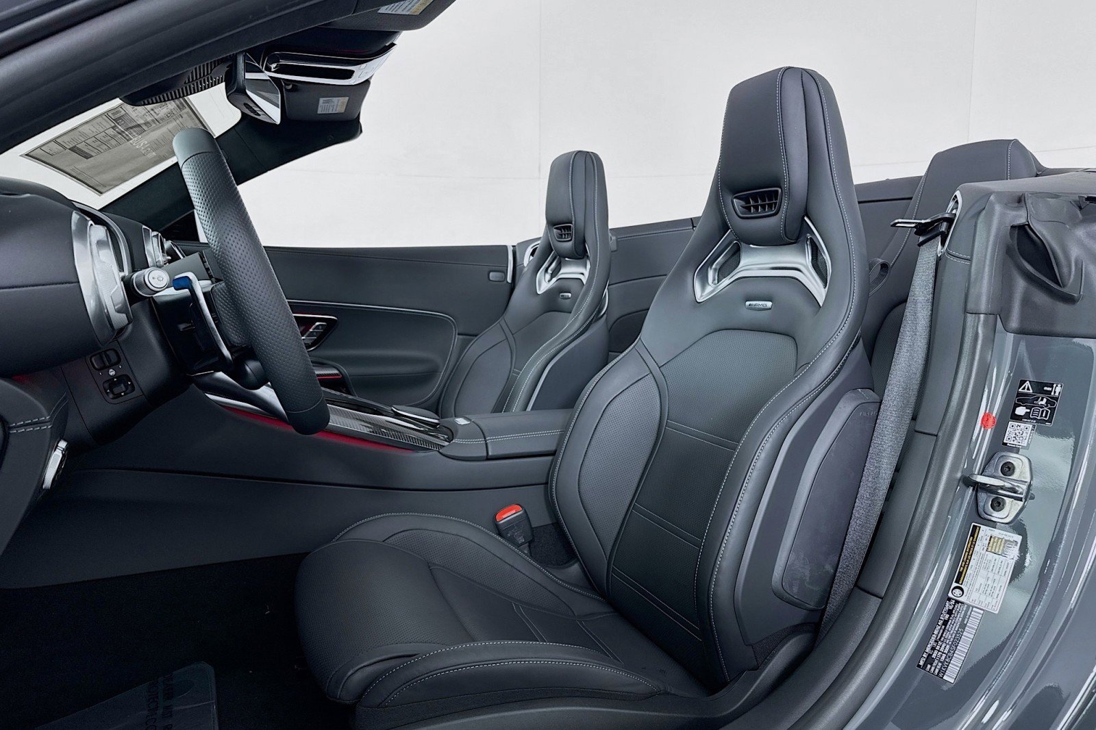 New 2025 Mercedes-Benz SL 63 AMG S e Performance 4MATIC image 17