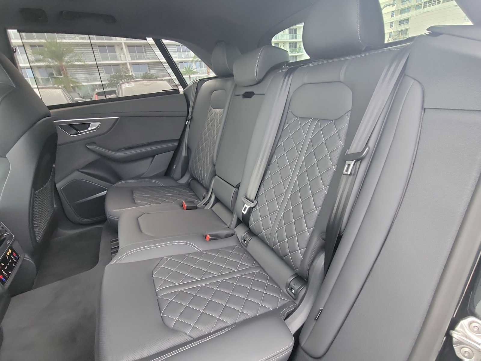 New 2026 Audi SQ8 Prestige AWD/4WD image 19