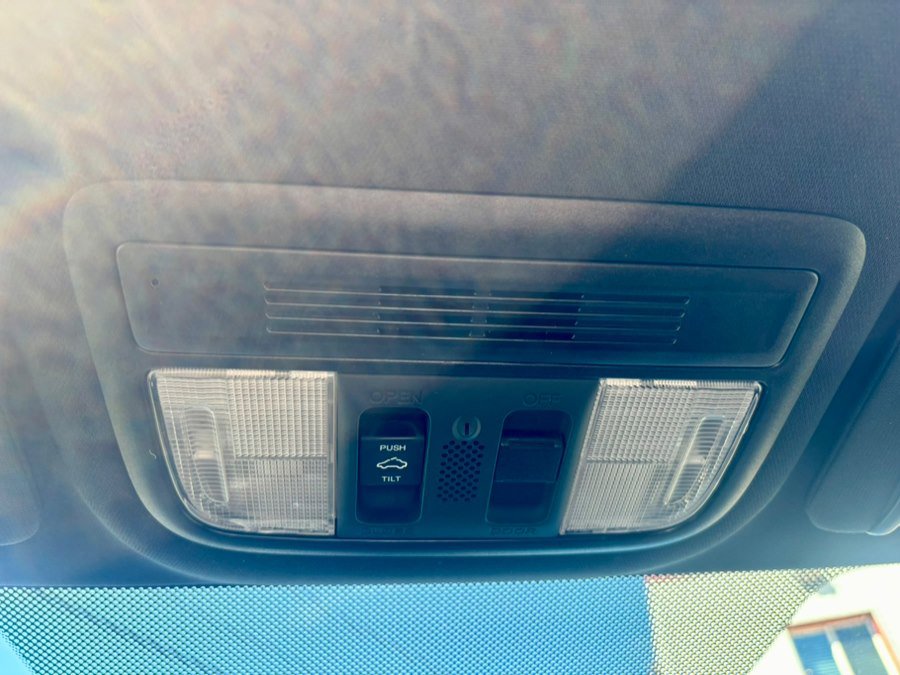 Used 2018 Honda Civic Si image 26