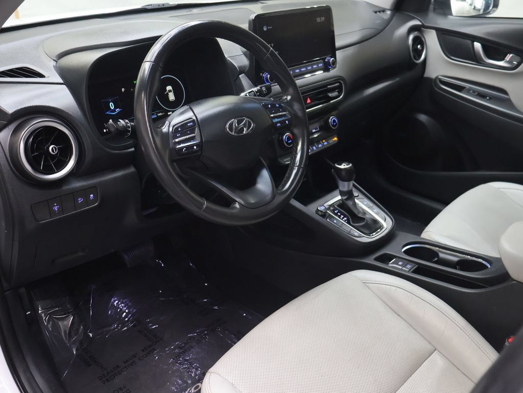 Used 2022 Hyundai Kona Limited FWD image 17
