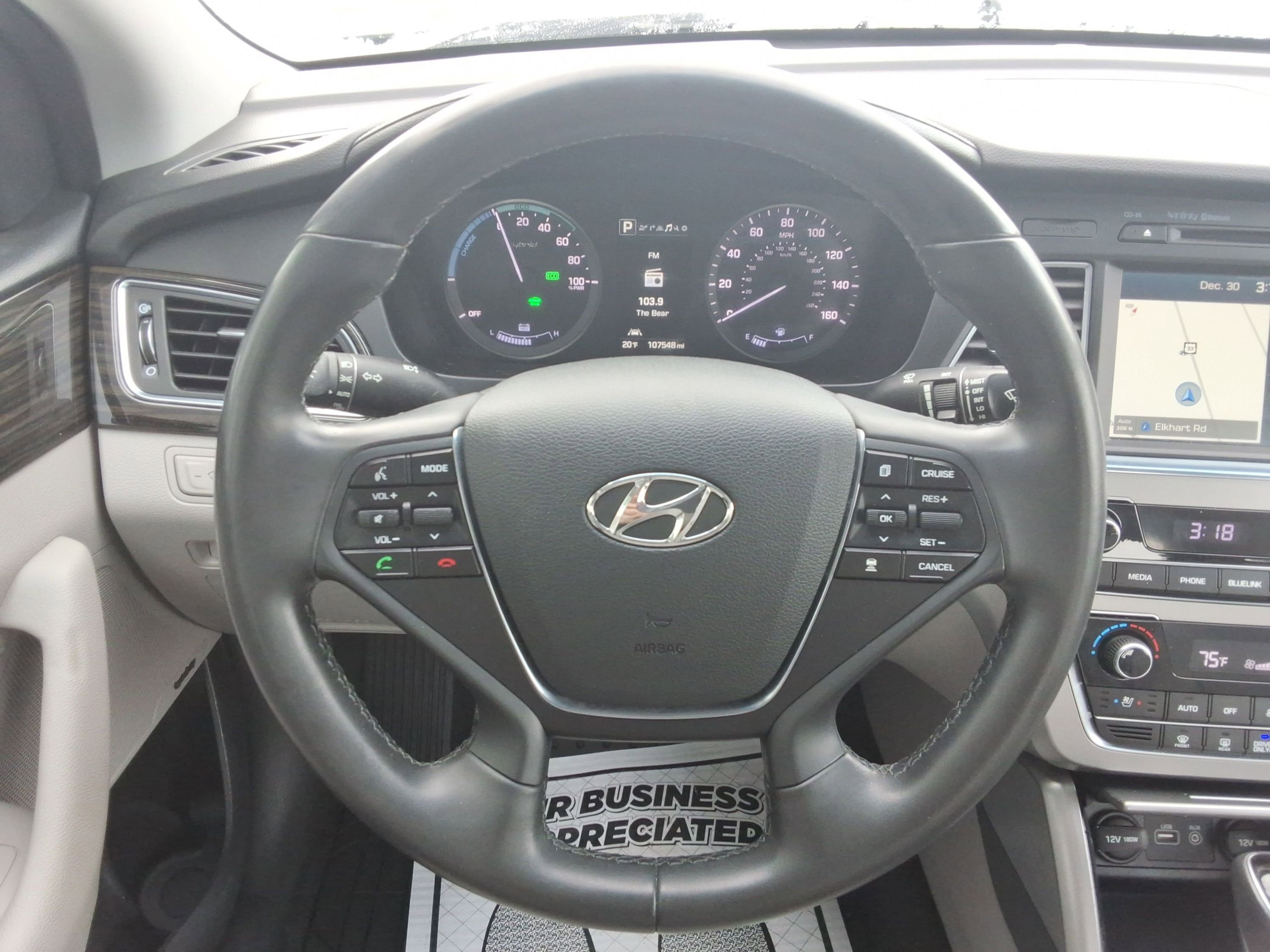 Used 2017 Hyundai Sonata Limited w/ Ultimate Package 02 image 11