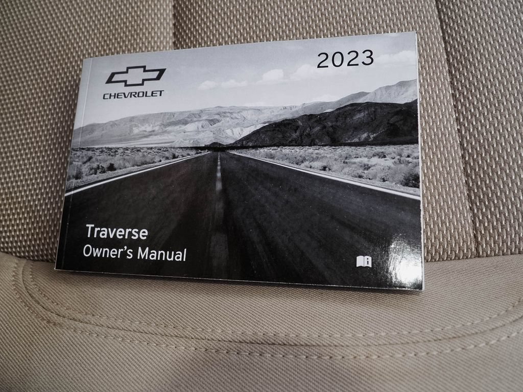 Certified 2023 Chevrolet Traverse LS w/ Safety Package FWD image 39