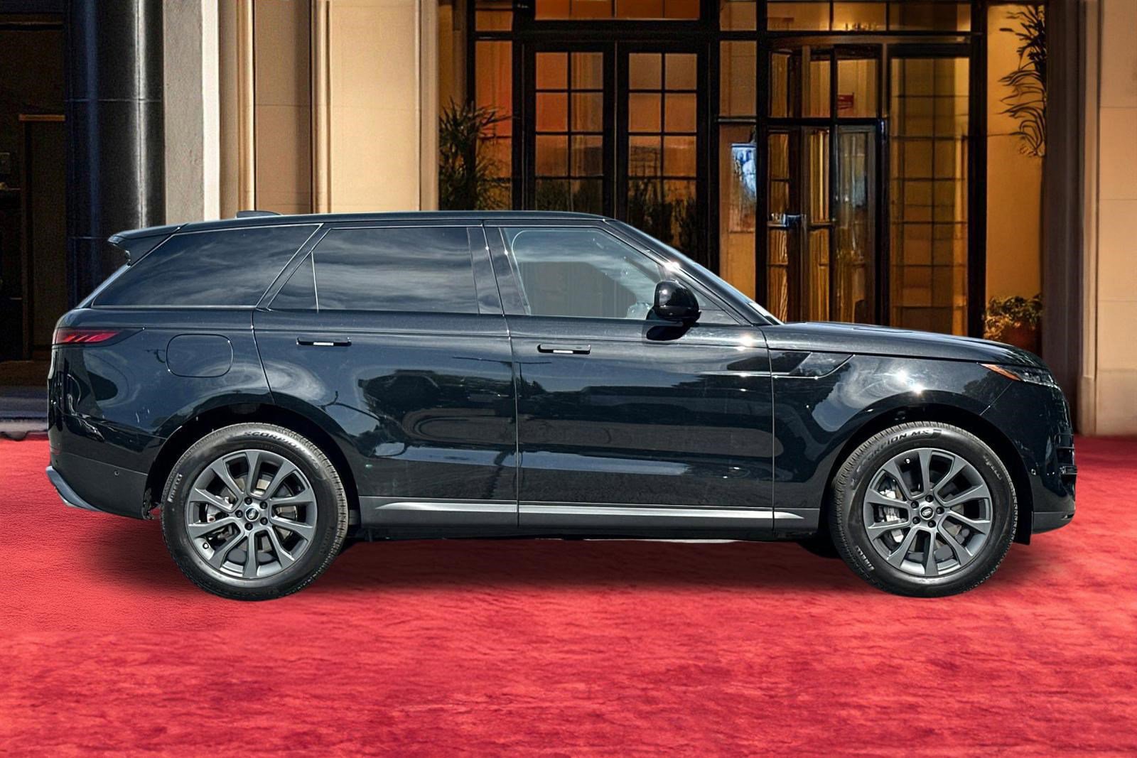 Certified 2025 Land Rover Range Rover Sport SE image 8