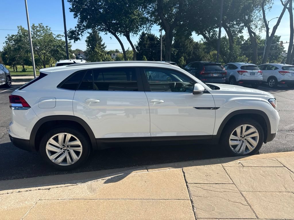 Used 2022 Volkswagen Atlas Cross Sport SE AWD/4WD image 7