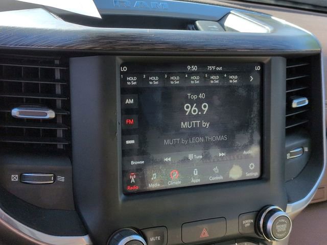 Used 2019 RAM 1500 Laramie AWD/4WD image 22