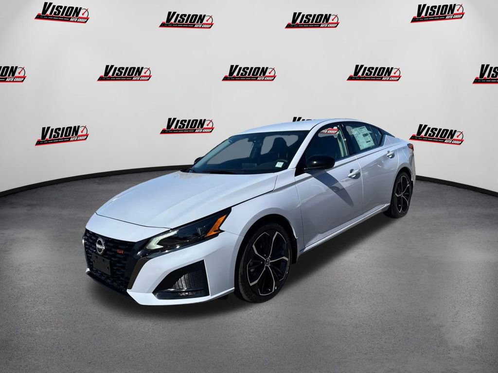 New 2025 Nissan Altima 2.5 SR image 1