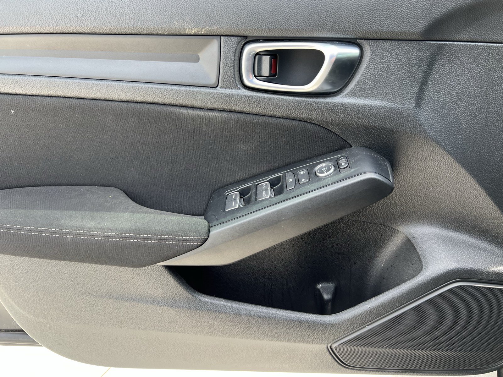 Used 2025 Honda Civic Sport image 14
