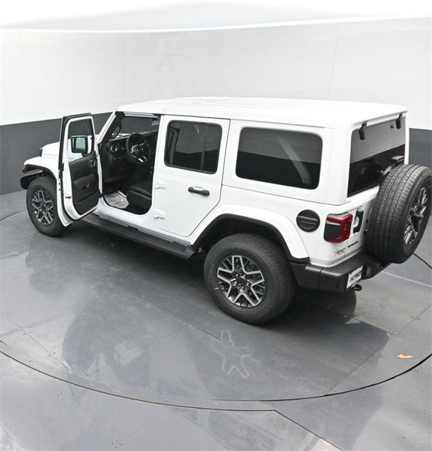 New 2026 Jeep Wrangler Sahara image 31