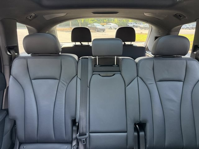 Used 2025 Audi Q7 3.0T Premium Plus AWD/4WD image 35