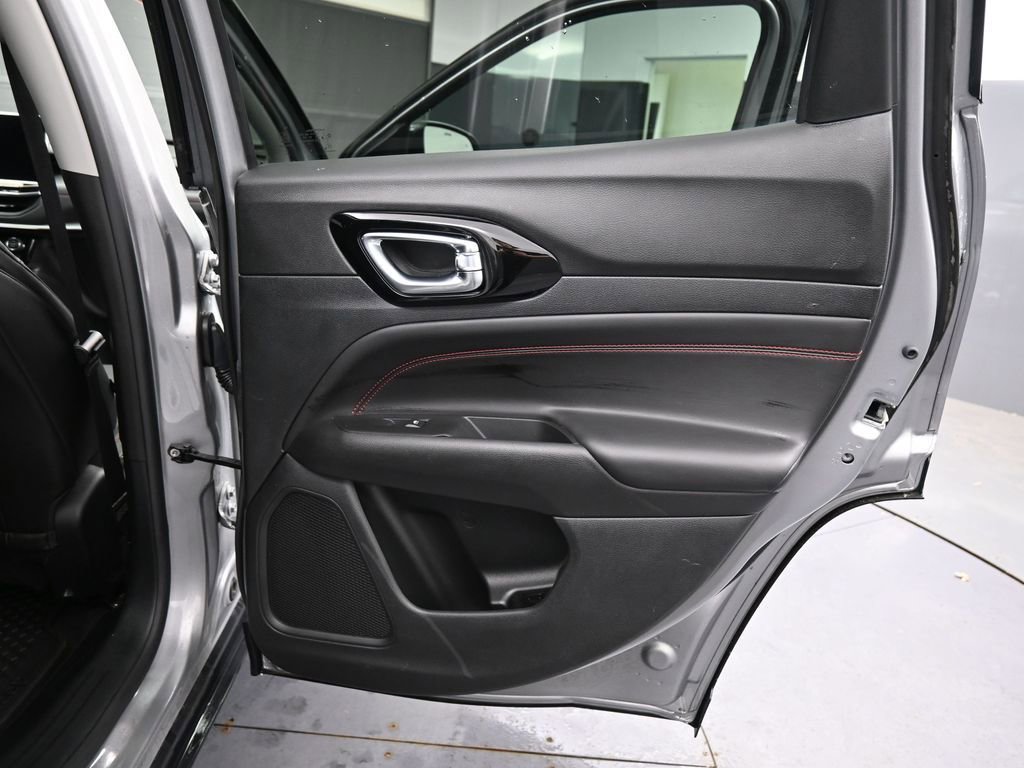 Used 2022 Jeep Compass Trailhawk w/ Trailhawk Elite Group image 21