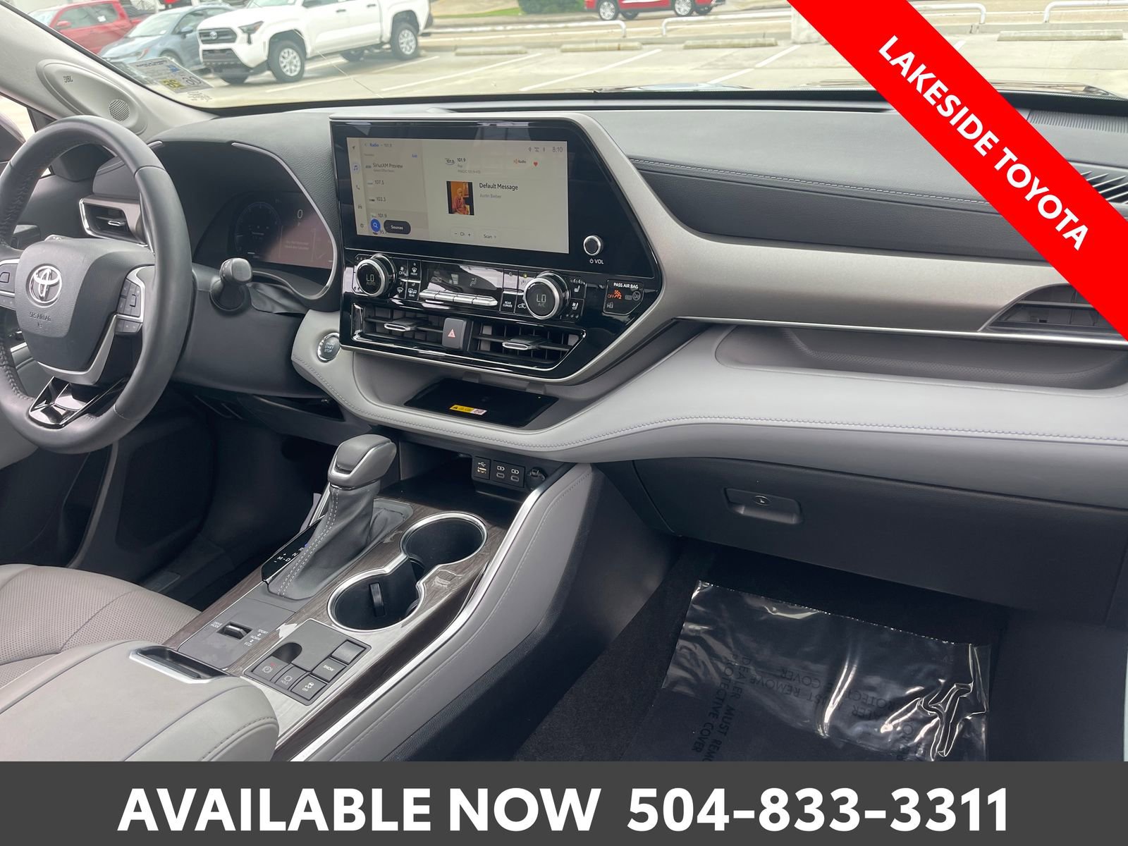 Used 2023 Toyota Highlander Limited FWD image 15