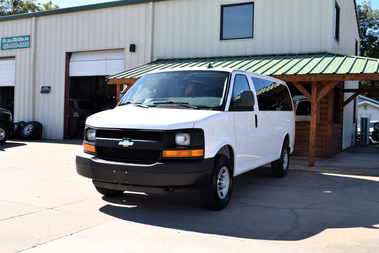 Used 2016 Chevrolet Express 2500 LS image 5